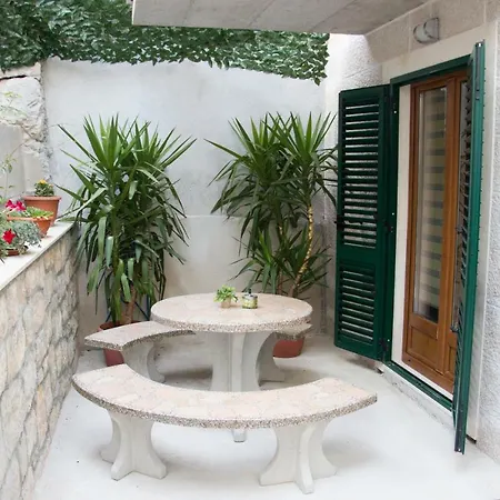 Apartment Ariston